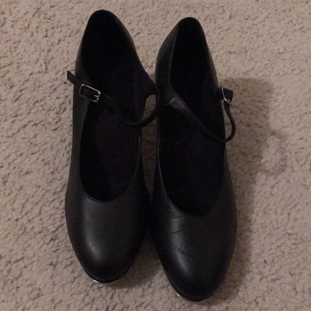 Black 2 inch High Heeled Capezio Tap Shoes